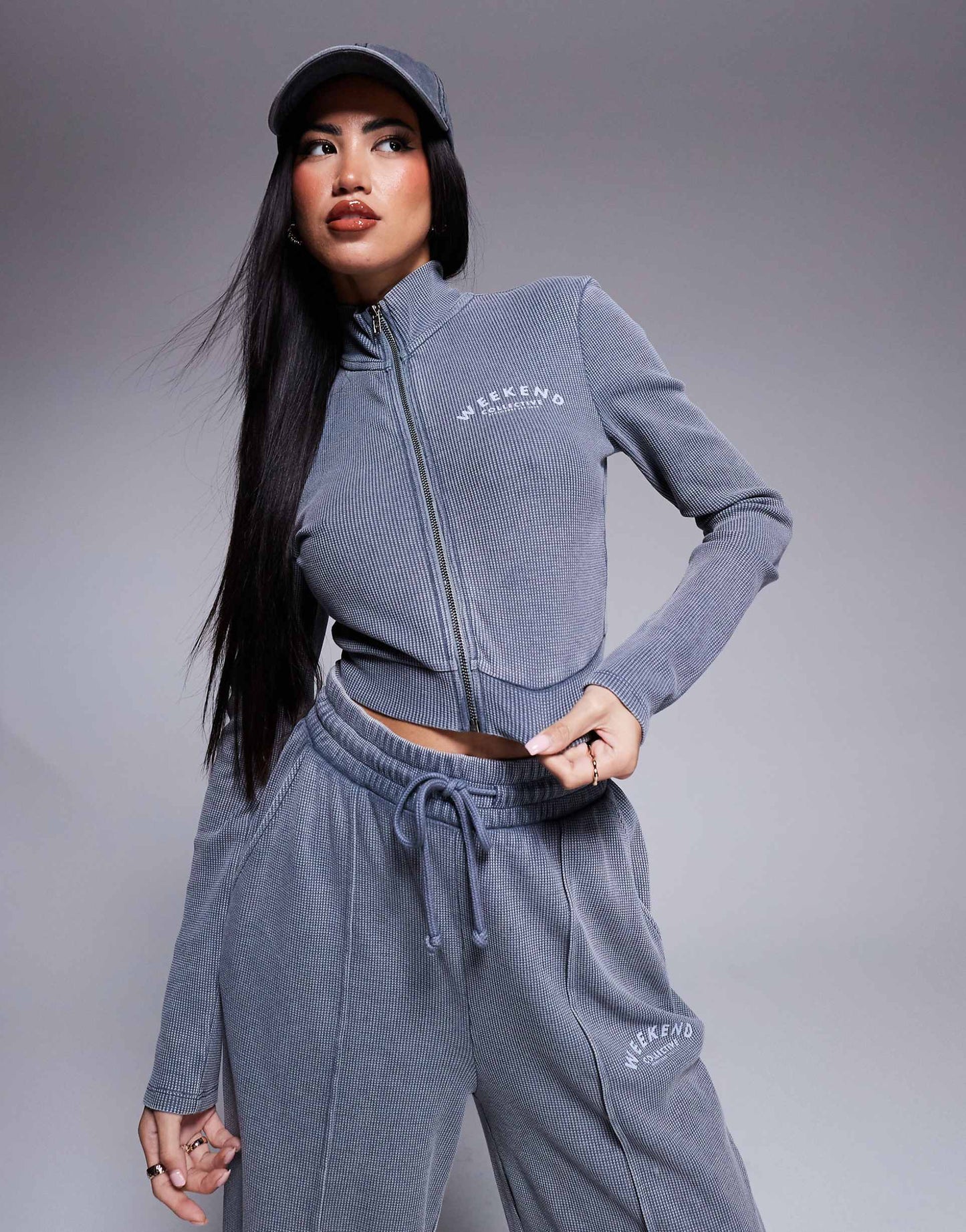 Sweat-shirt zippé gaufré collectif