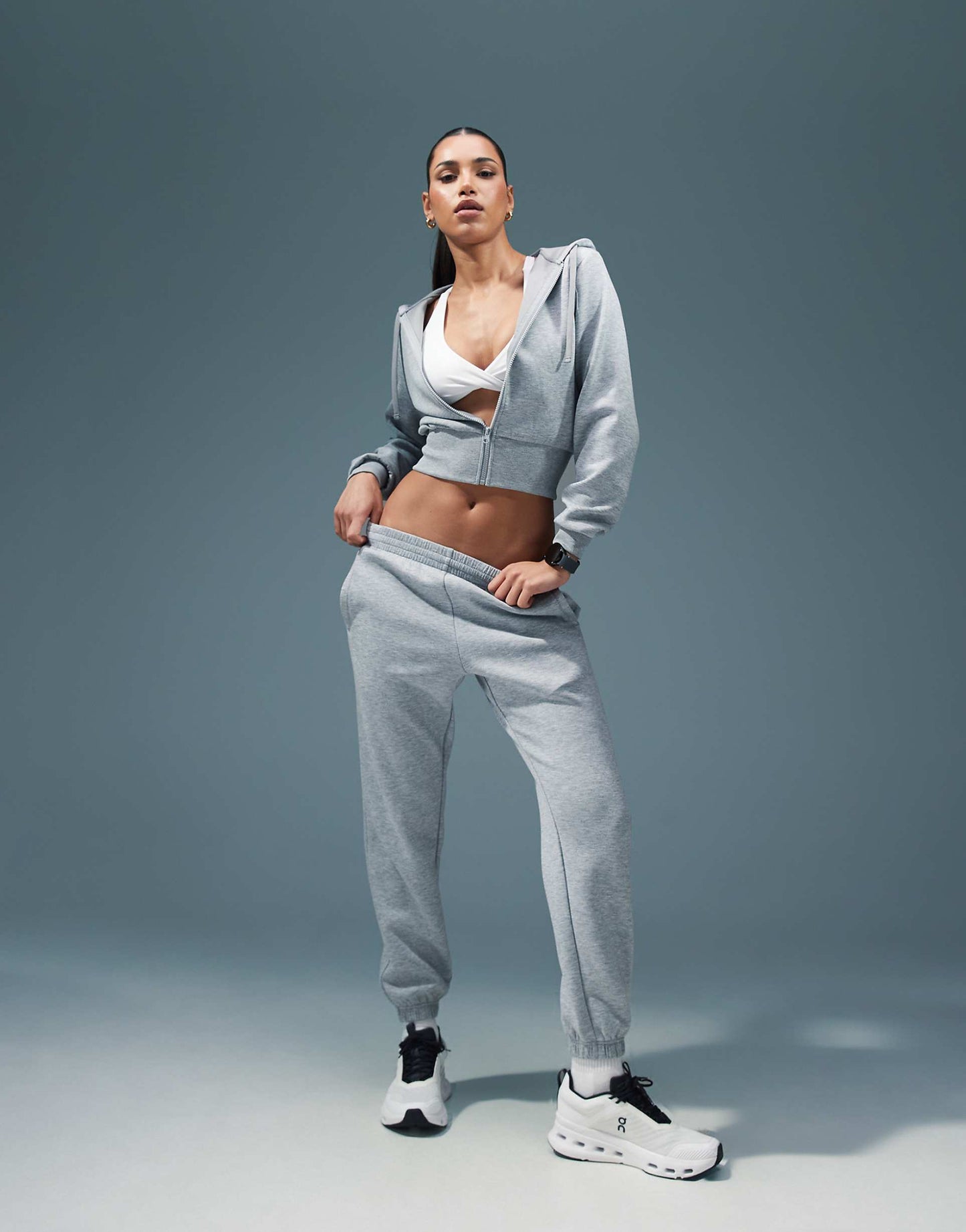 Sweat à capuche court