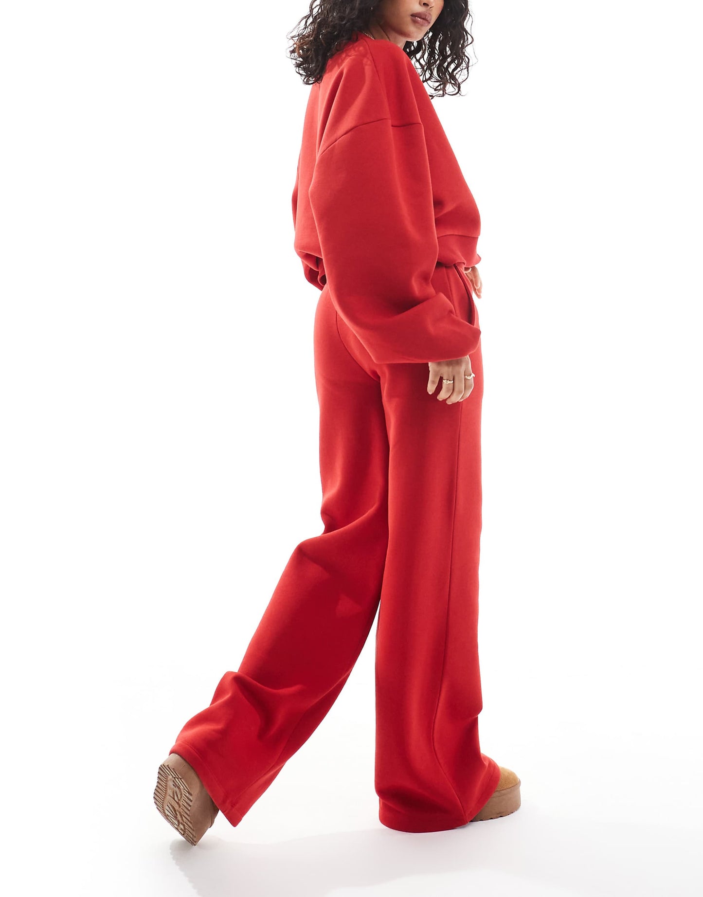 pantalon de survêtement en rouge