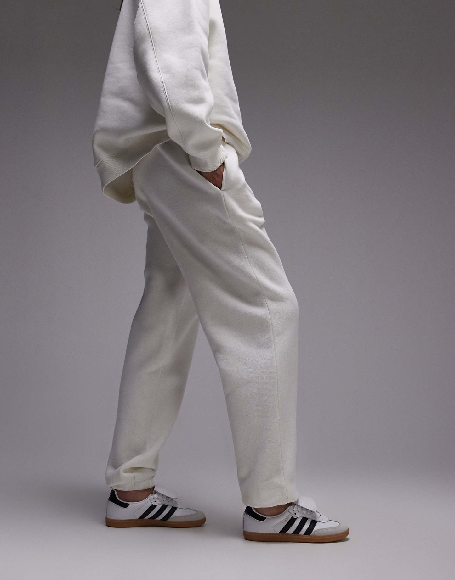 co ord cuffed jogger in ecru