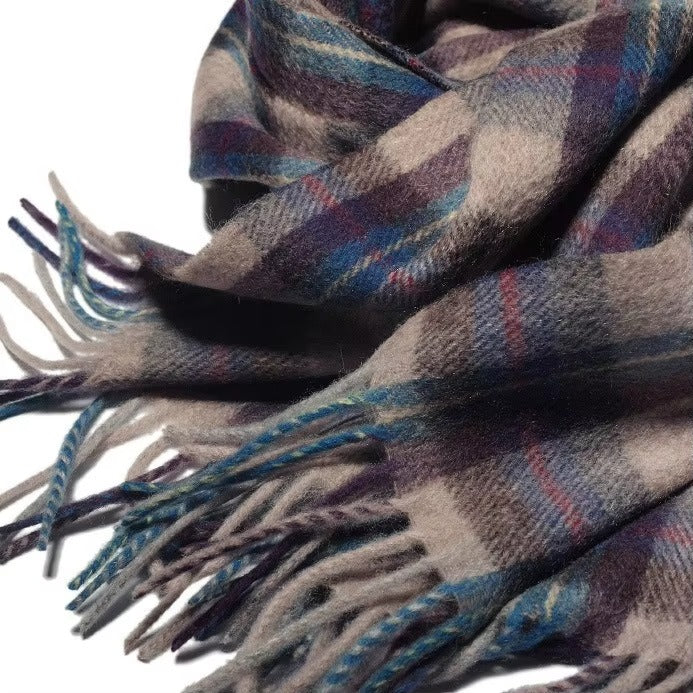 une paire Écharpe d'hiver douce et élégante